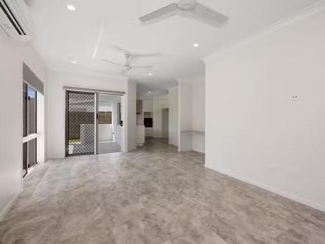 Apartment for rent in Aitkenvale, Queensland