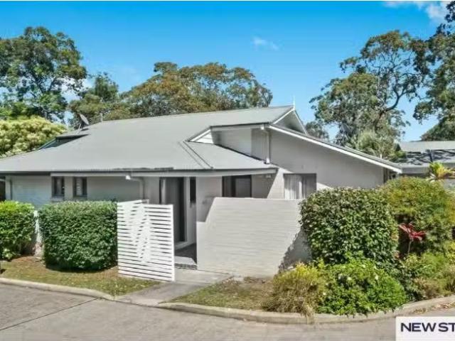 Apartment for rent in Murrays Beach, New South Wales