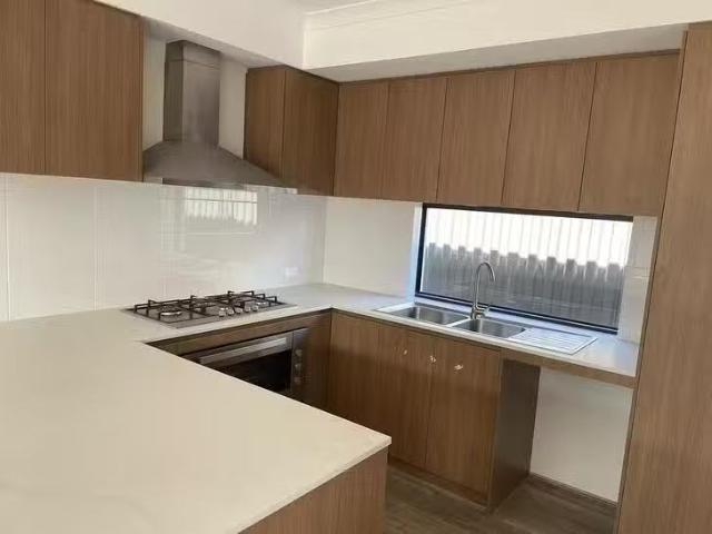 House for rent in Spearwood, Western Australia