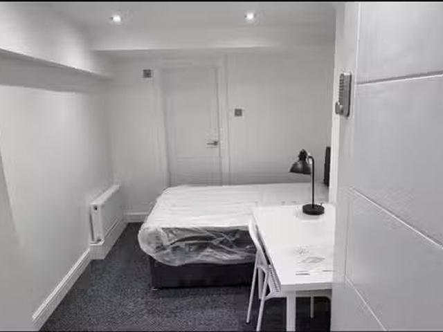 House for rent in Handford Place, Fordham Heath