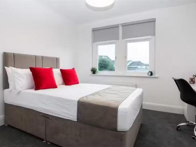 House for rent in Kingswood