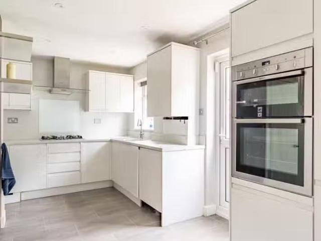 House for rent in St Albans, Five Acres