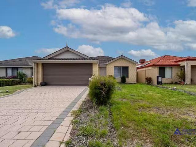 House for rent in Canning Vale, Western Australia