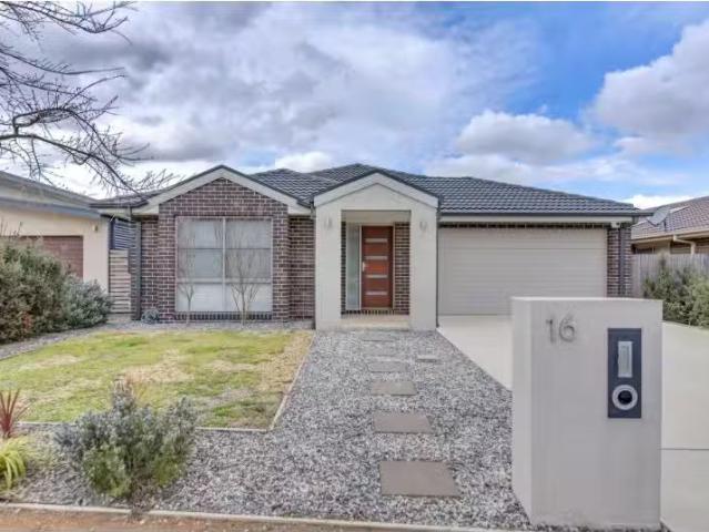 House for rent in Casey, Australian Capital Territory
