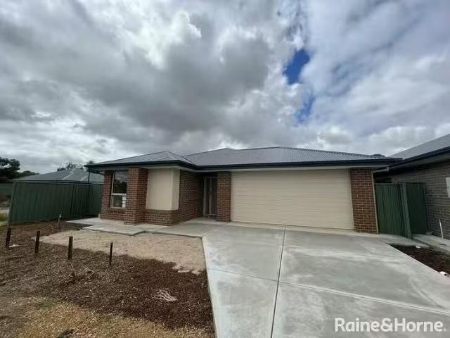 House for rent in Hillier, Adelaide