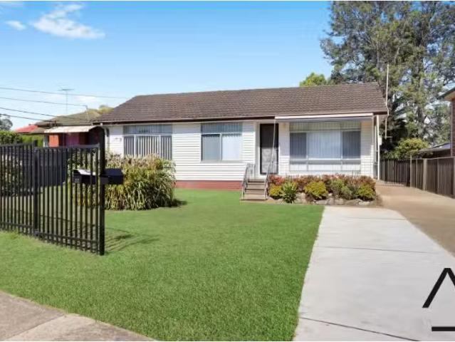 House for rent in Hammondville, Sydney