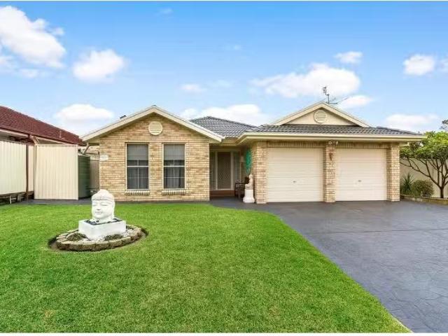 House for rent in Lake Haven, New South Wales