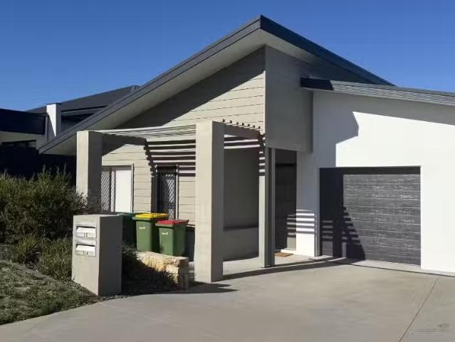 House for rent in Googong, Queanbeyan-Palerang Regional Council