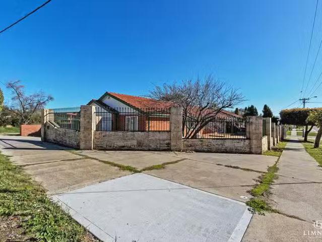 House for rent in Morley, Western Australia