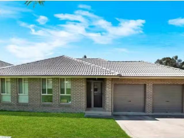 House for rent in Manchester Square, New South Wales