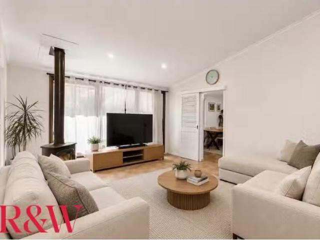 House for rent in Leumeah, Sydney