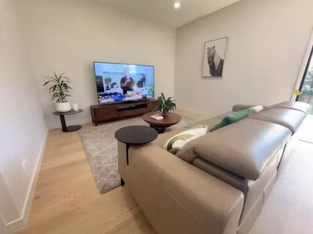 Condo for rent in Sydney, New South Wales