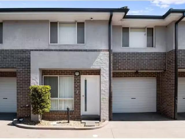Condo for rent in Sydney, New South Wales