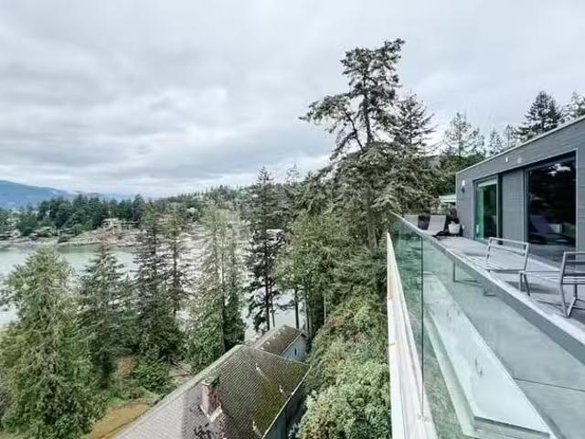House for rent in West Vancouver, British Columbia