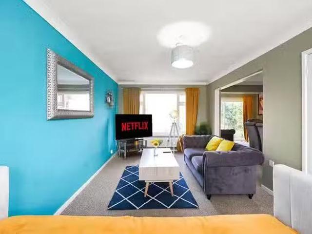 Apartment for rent in Vinters Park, Midway