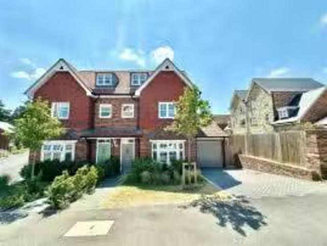 House for rent in Fleet, Hart