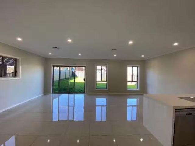House for rent in Beaumont Hills, New South Wales