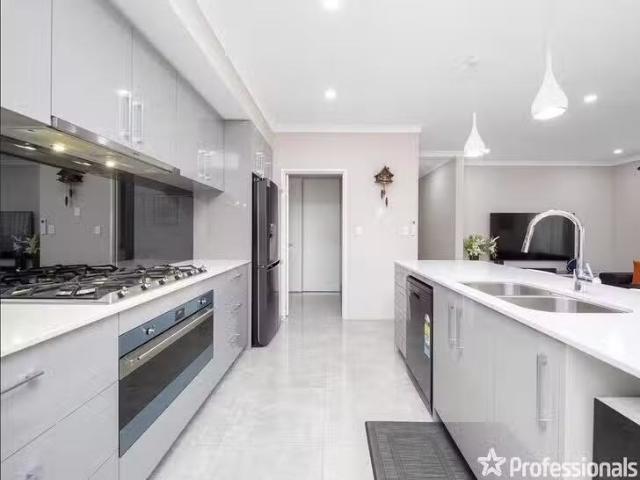 House for rent in Maddington, Western Australia