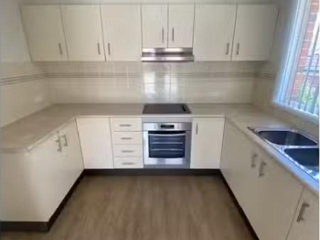 Apartment for rent in Wollongong West, New South Wales