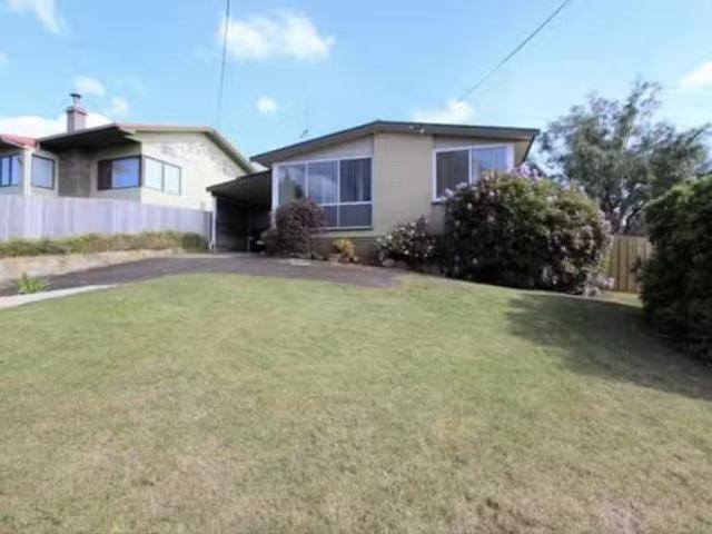 House for rent in Penguin, Tasmania