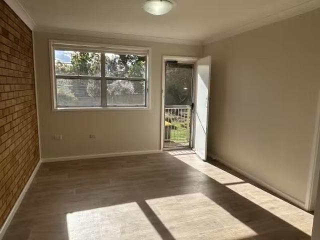 Apartment for rent in Piallamore, New South Wales