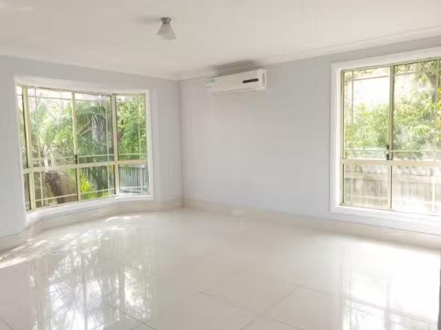 Condo for rent in Sydney, New South Wales