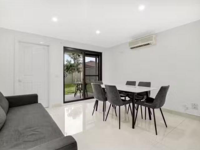 Condo for rent in Sydney, New South Wales