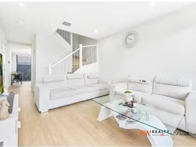 Condo for rent in Sydney, New South Wales