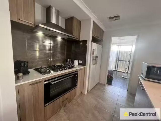 House for rent in Wandi, Western Australia