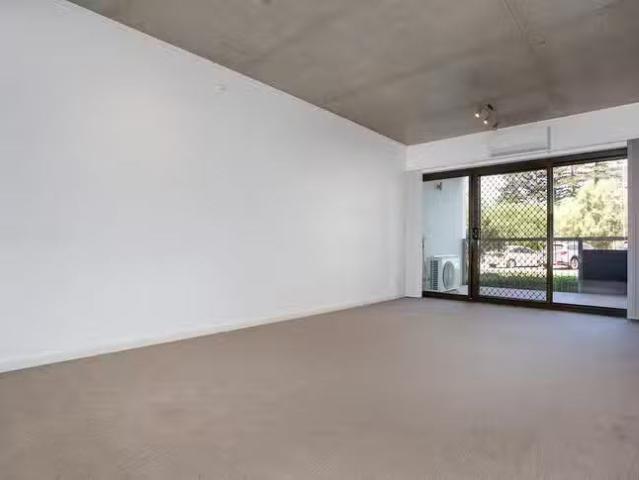 Apartment for rent in North Coogee, Western Australia
