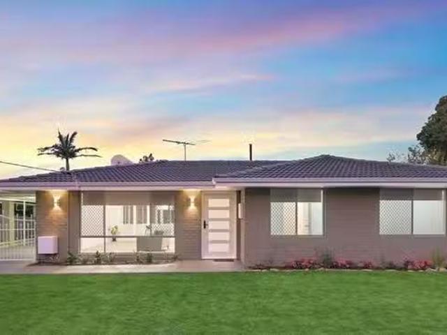 House for rent in Seville Grove, Western Australia