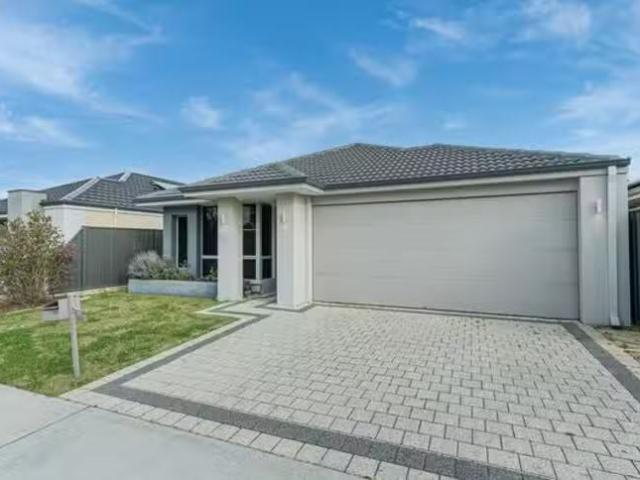 House for rent in Banksia Grove, Western Australia