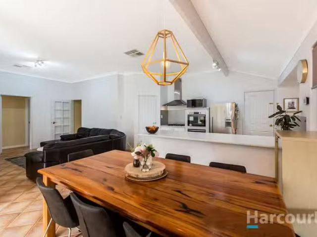 House for rent in Hocking, Western Australia
