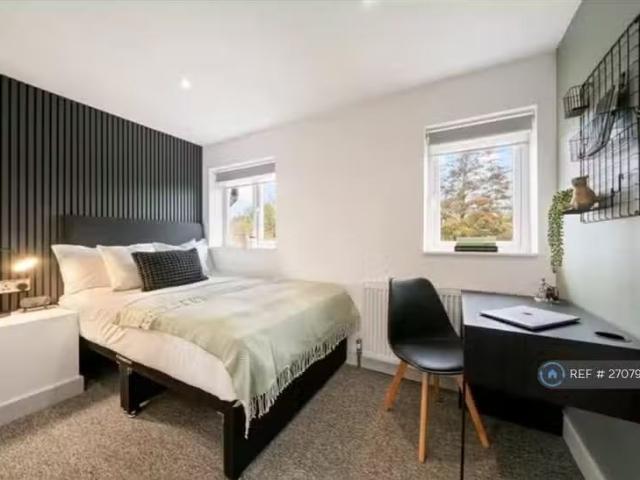 House for rent in Pouchen End, Hertfordshire