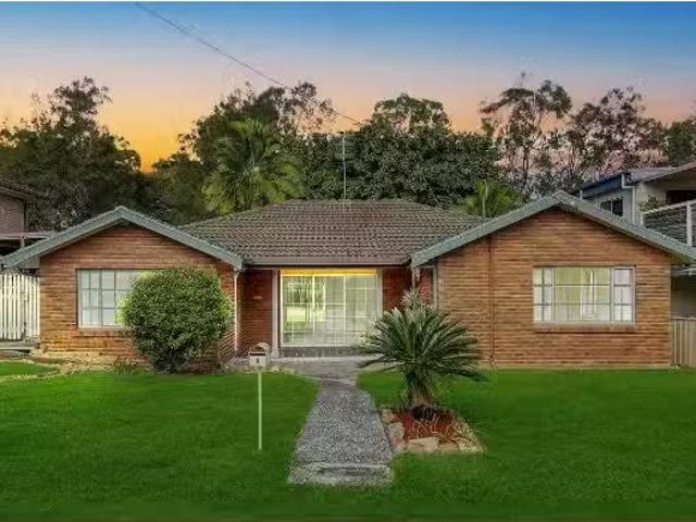 House for rent in Summerland Point, New South Wales