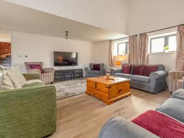 Apartment for rent in Aston, Butterton