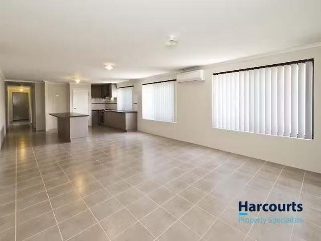 House for rent in Canning Vale, Western Australia