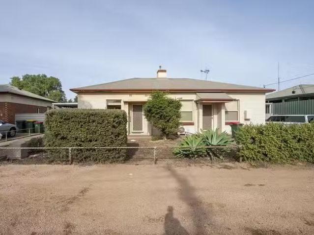 House for rent in Monash, Australian Capital Territory