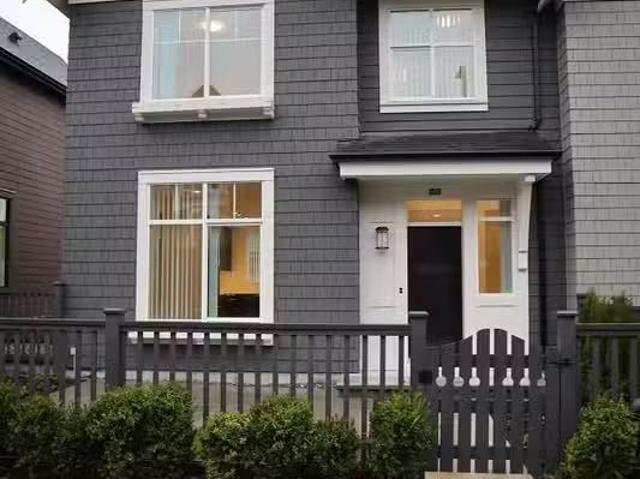 Condo for rent in Port Coquitlam, British Columbia