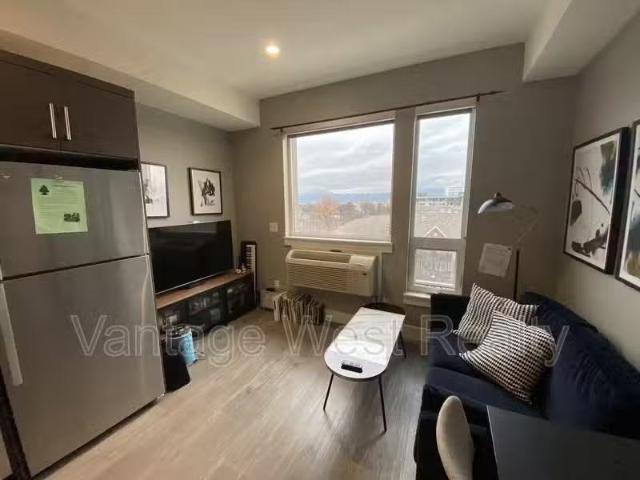 Condo for rent in Winfield, British Columbia
