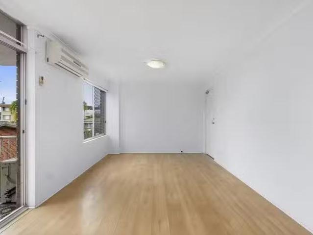 House for rent in Willoughby, New South Wales