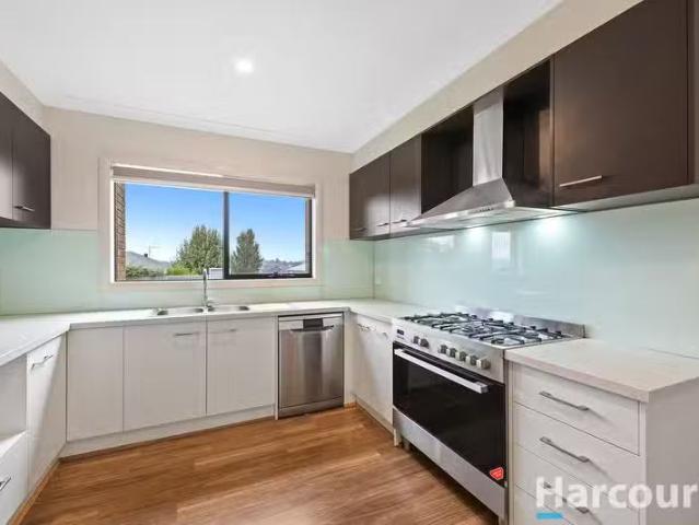 House for rent in Drouin, Victoria