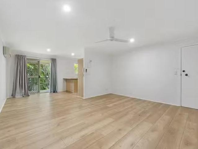 Apartment for rent in Toombul, Queensland