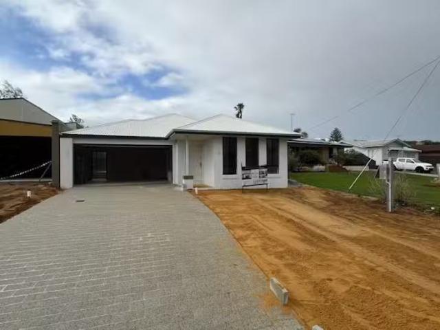House for rent in Parklands, Western Australia