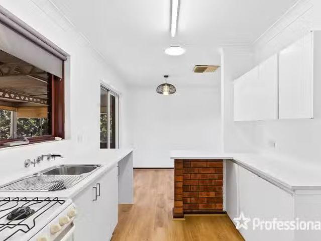 House for rent in Forrestfield, Western Australia
