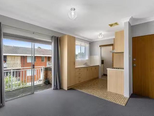 Apartment for rent in Wollongong West, New South Wales