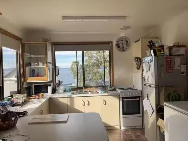 House for rent in Carlton River, Tasmania