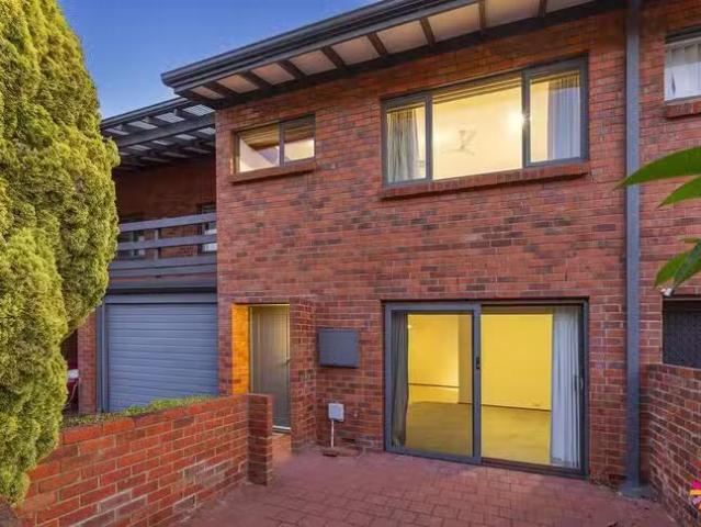 House for rent in Como, Western Australia