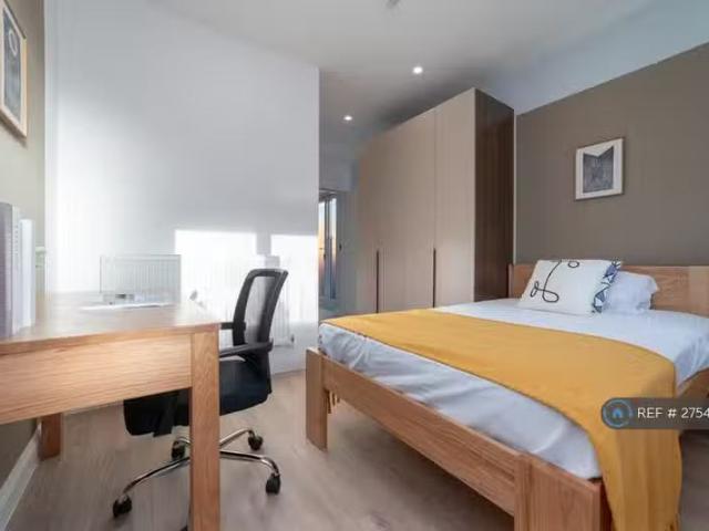 House for rent in Epsom, Surrey