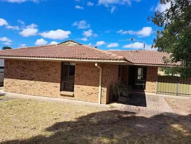 House for rent in Woodside, South Australia